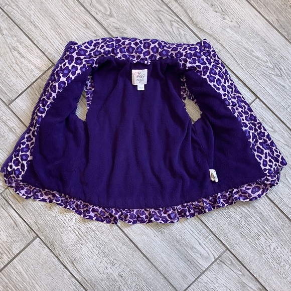 The Children’s Place - Leopard Print Fleece Lined Vest - Picture 4 of 6